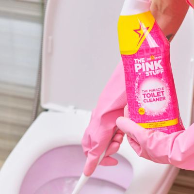 The Pink Stuff WC магически гел 750 мл – мощно почистване и дълготрайна свежест